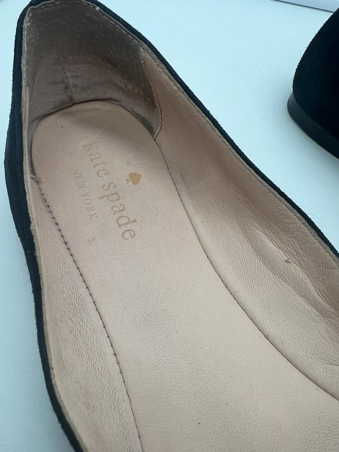 KATE SPADE Wendy Jeweled Ladybug Black Suede Ballet Flats sz 7 - photo 4