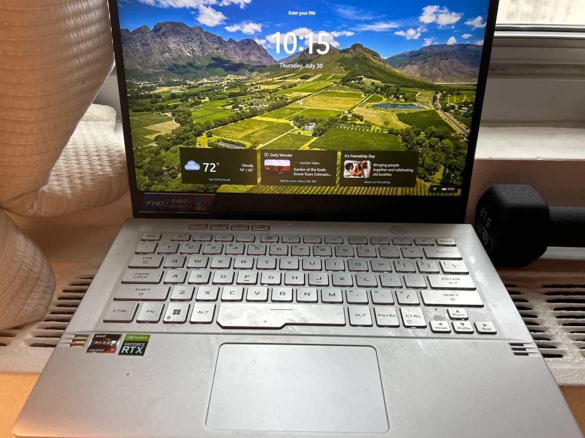 ASUS ROG Zephyrus G14 Gaming Laptop - photo 2