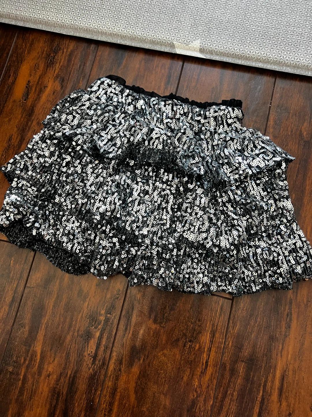 Zara Sequin Skirt Size 6