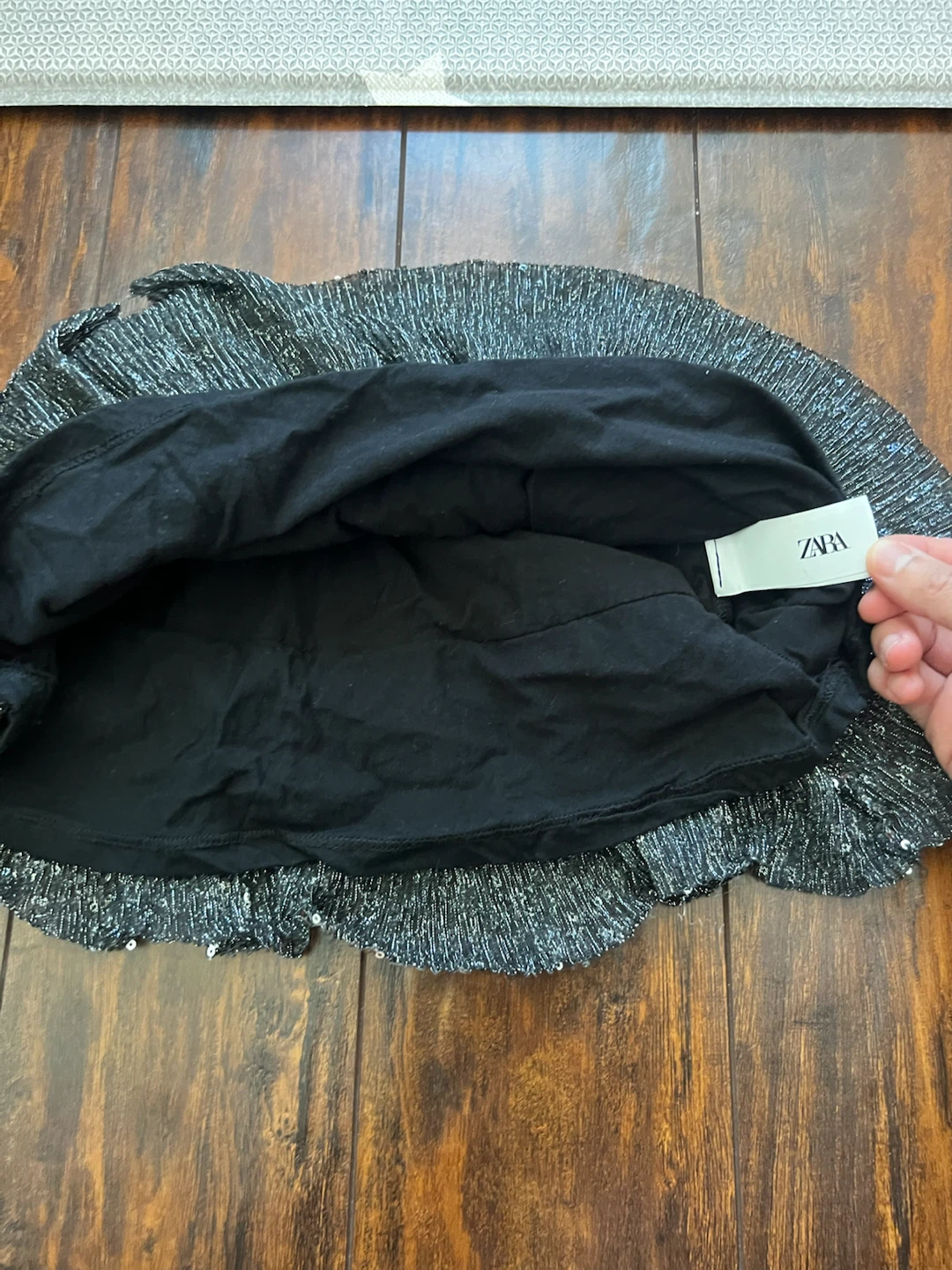Zara Sequin Skirt Size 6 - photo 2
