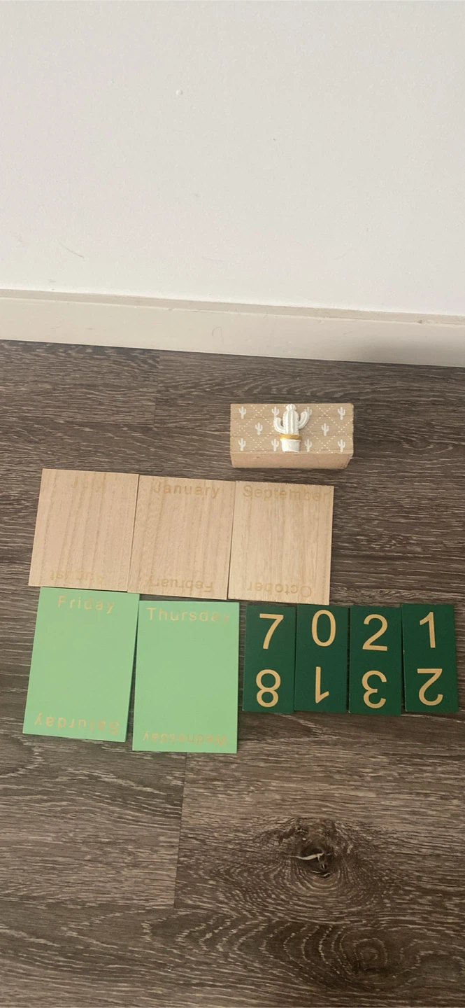 Wooden Perpetual Calendar with Cactus Decor - photo 2