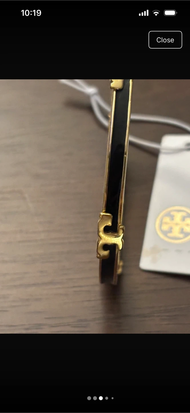 Tory Burch Black & Gold Logo Bangle Bracelet - photo 4