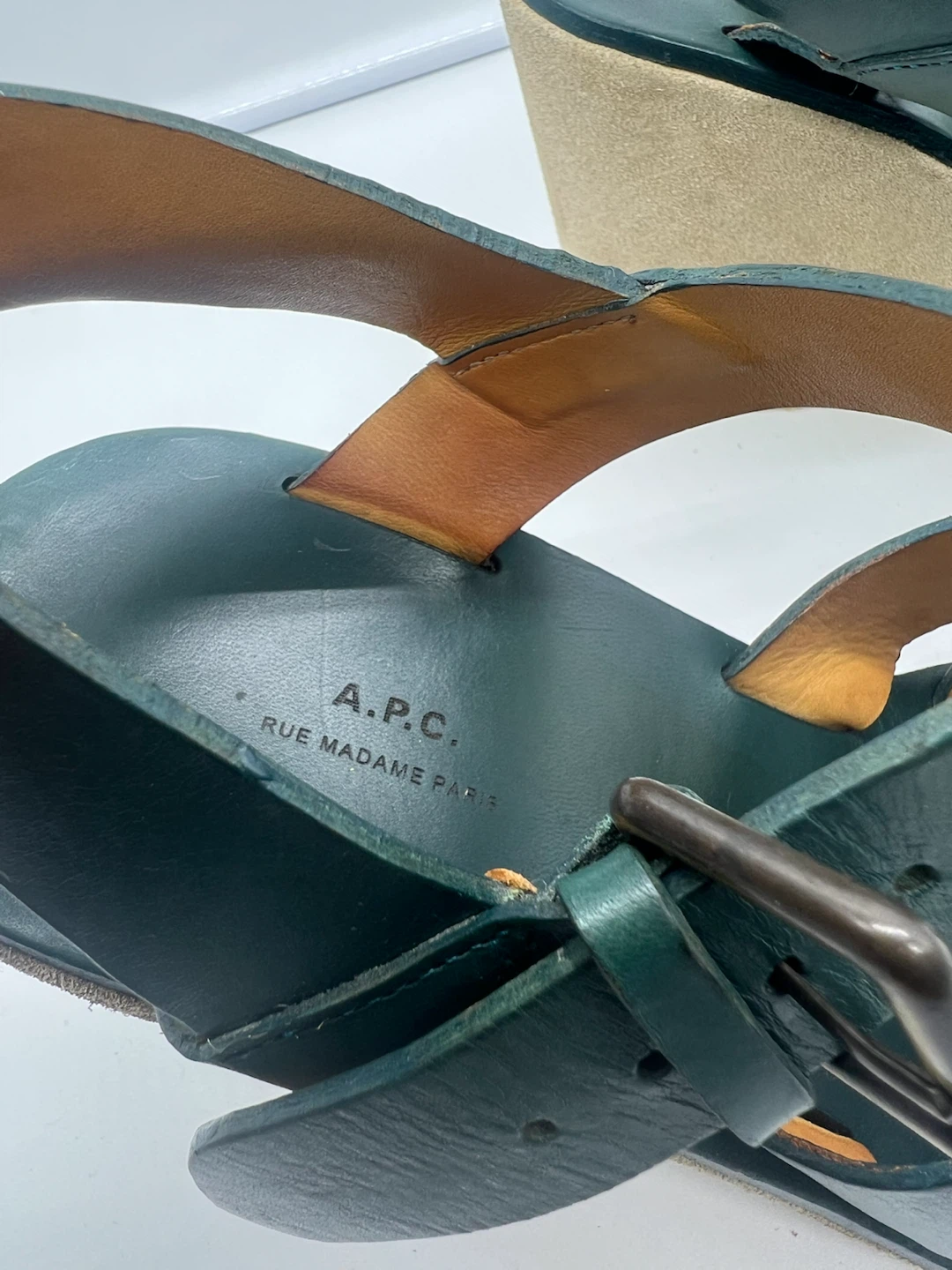 A.P.C. Paola Teal Green Leather Strappy Open Toe Wedges 38 - photo 2