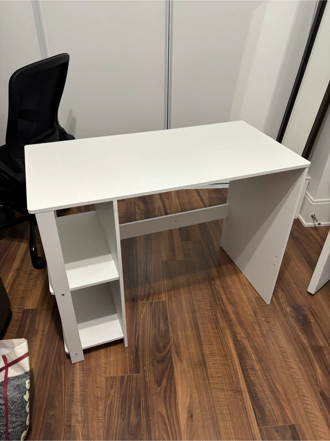 Home Office Computer Desk with Shelves
