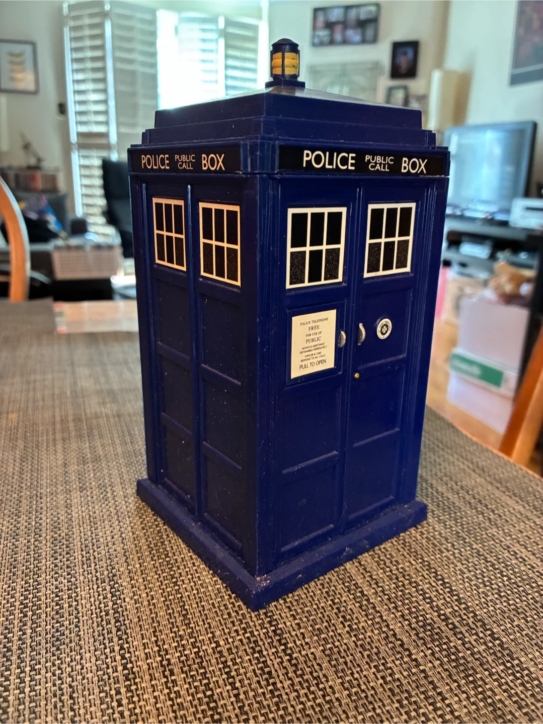 Dr. Who Police Public Call Box Replica