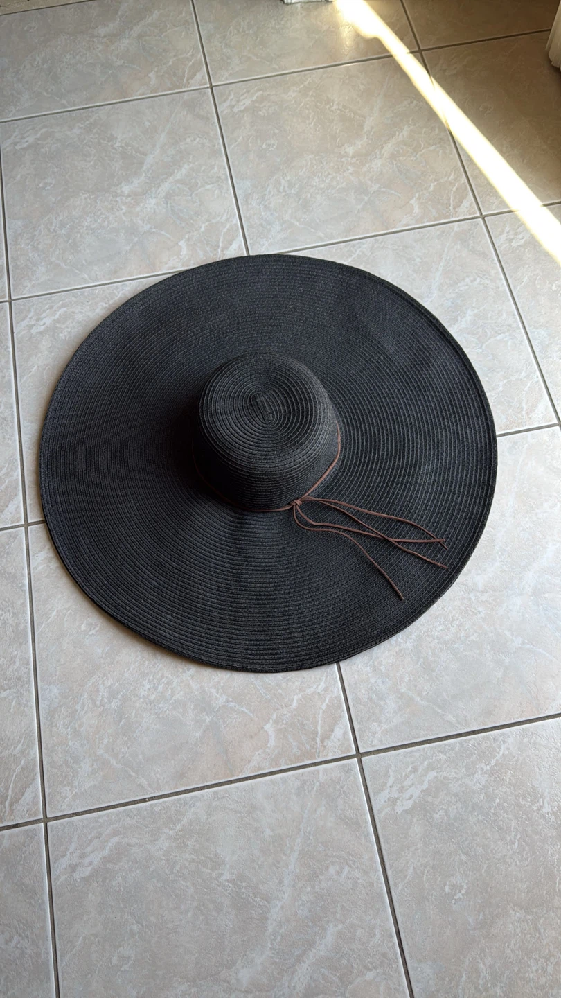 Black Wide Brim Sun Hat