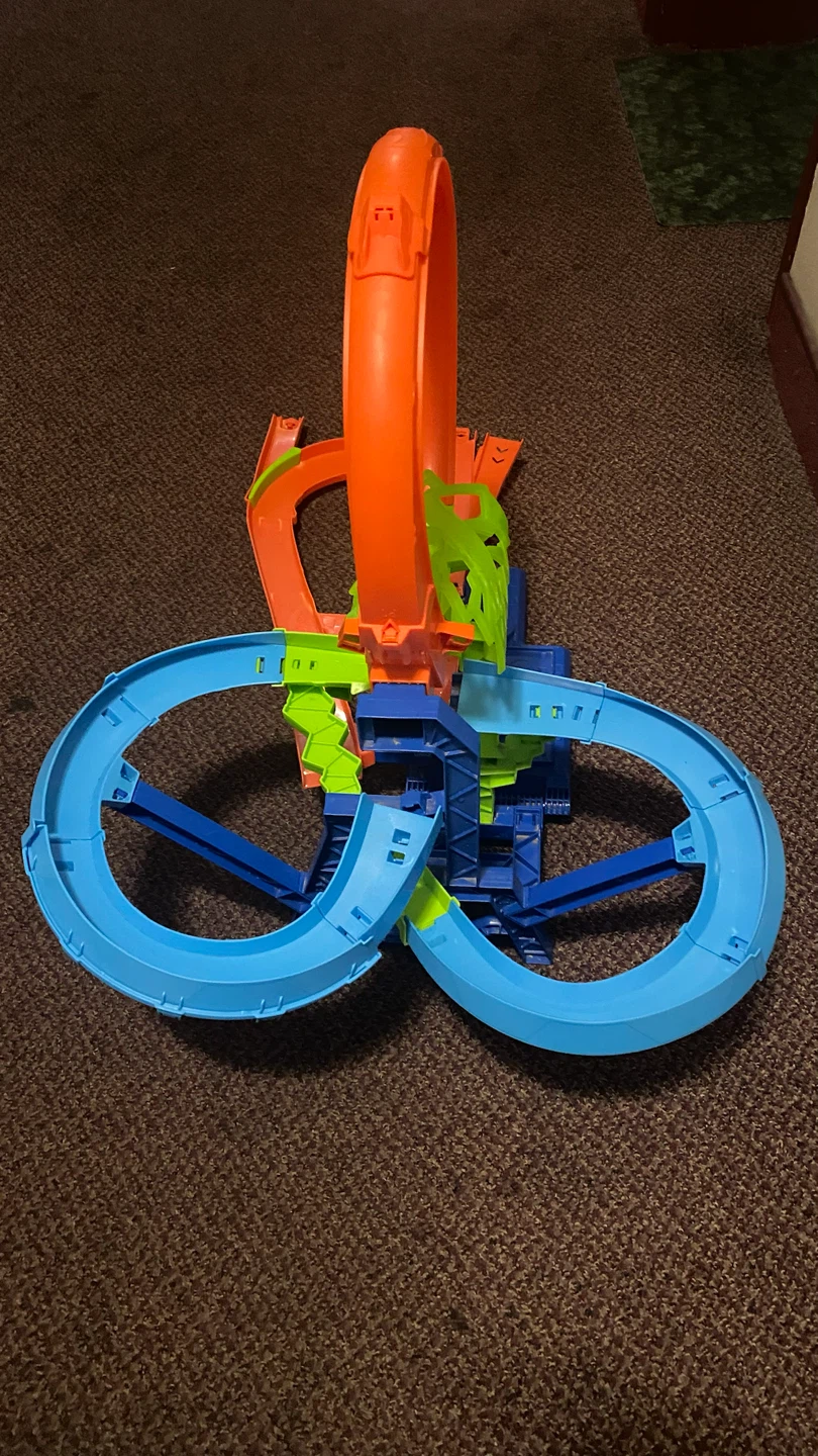 Hot Wheels Stunt Track Pack - photo 2