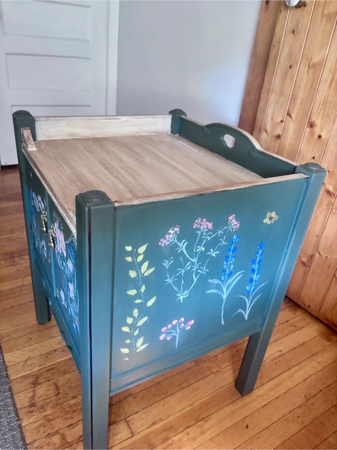 Vintage Green Floral Cabinet with Gold Lion Head Knobs - photo 5