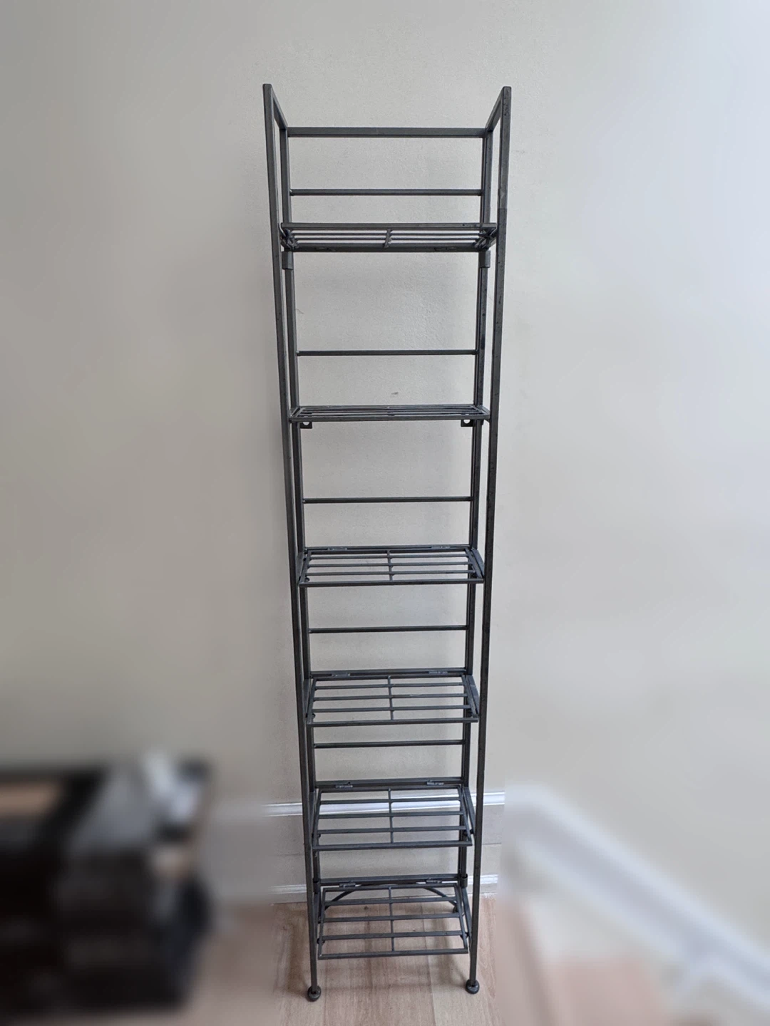 Metal shelve