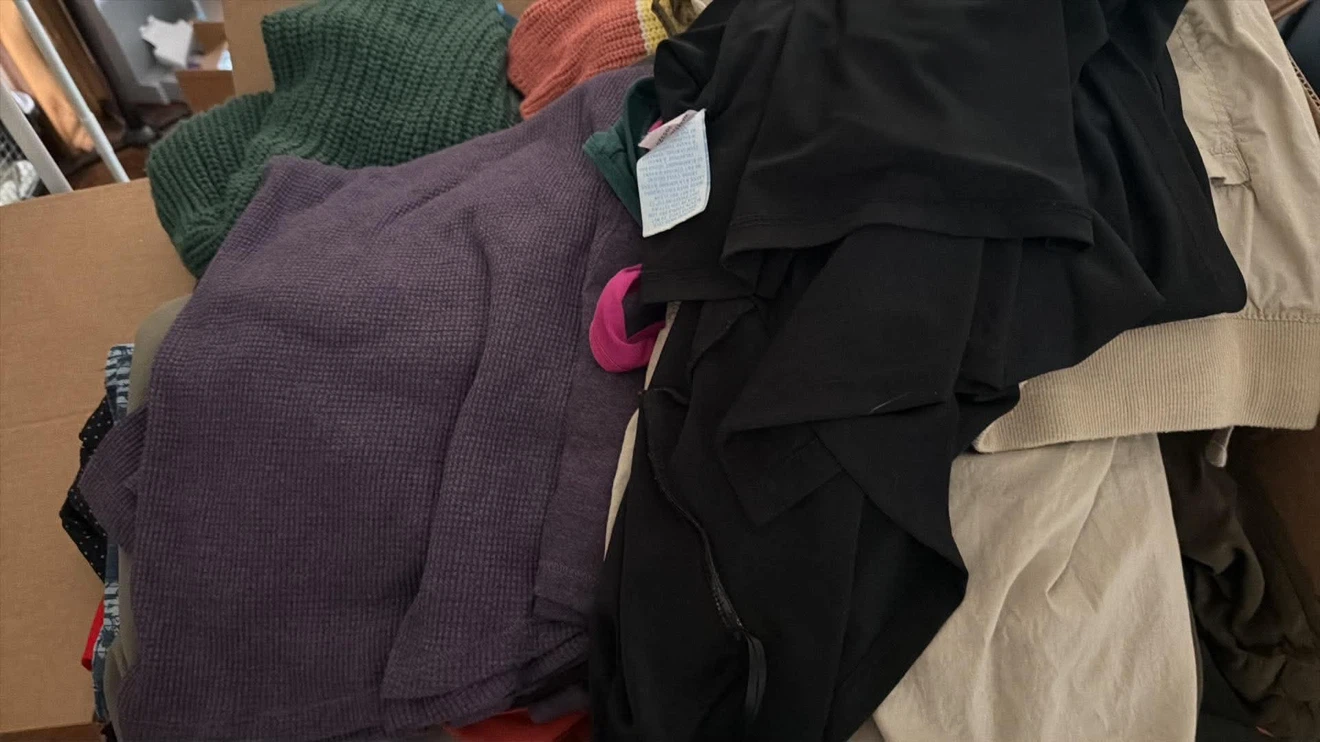 Large plus size clothing lot - photo 5