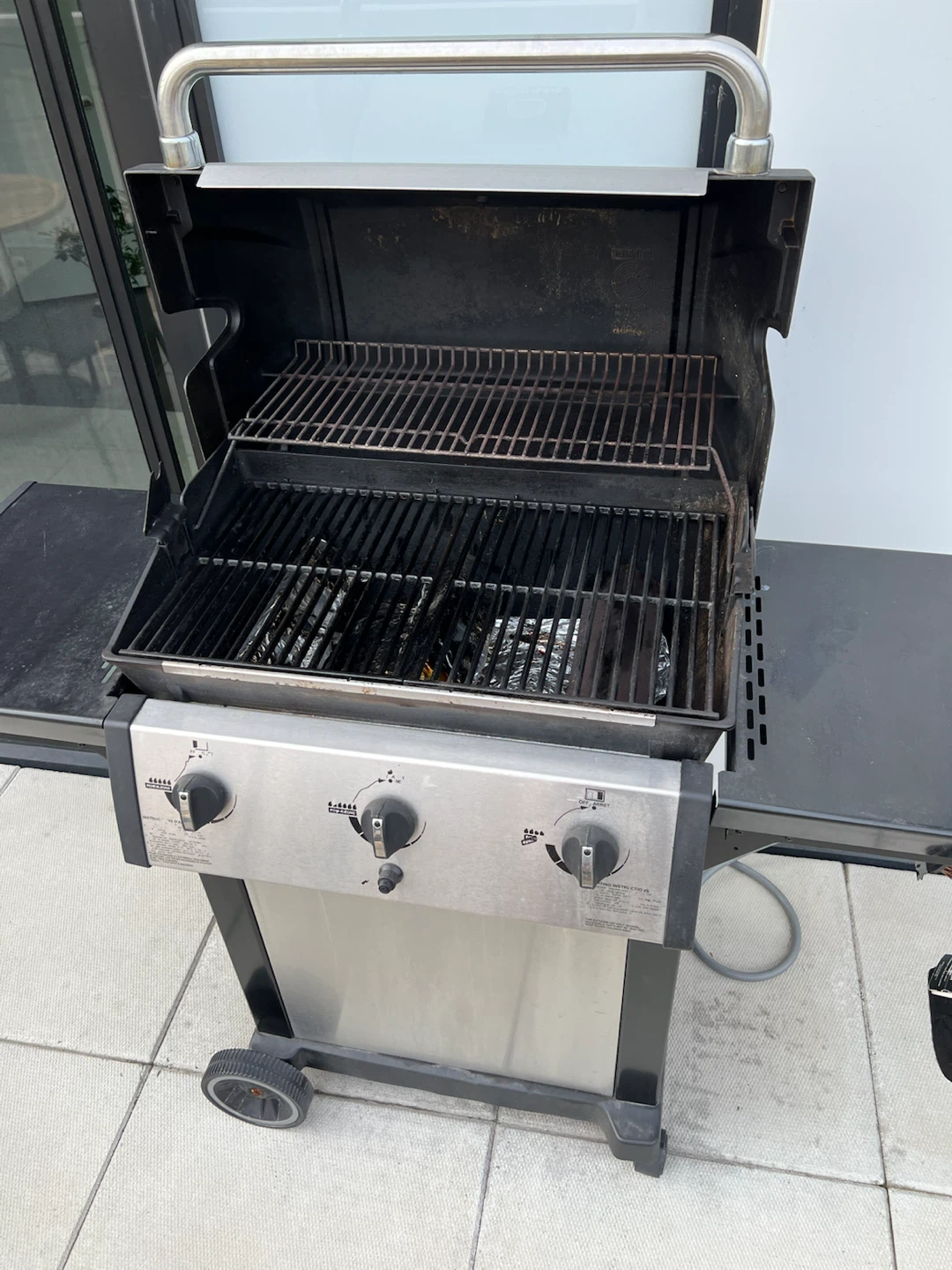 Broil-Mate 3-Burner Gas Grill - photo 2