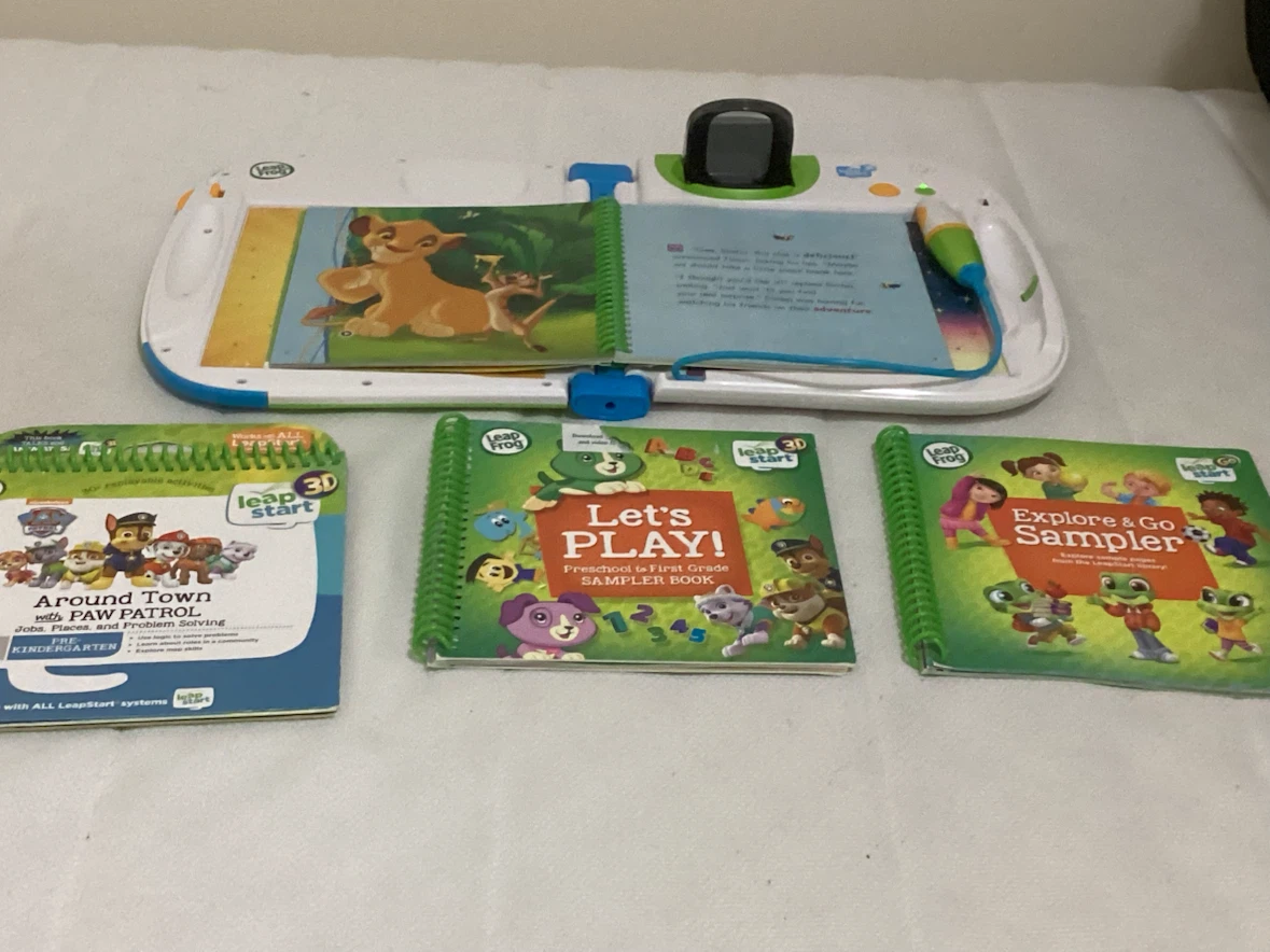 LeapFrog LeapStart 3D Interactive Learning System with Books
