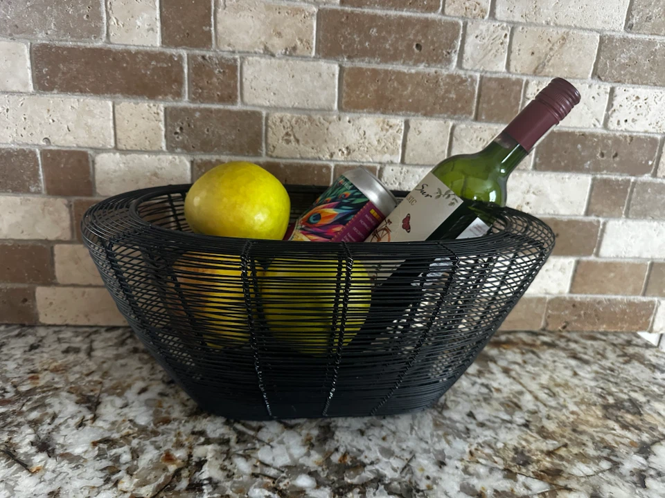 Black Wire Fruit Bowl
