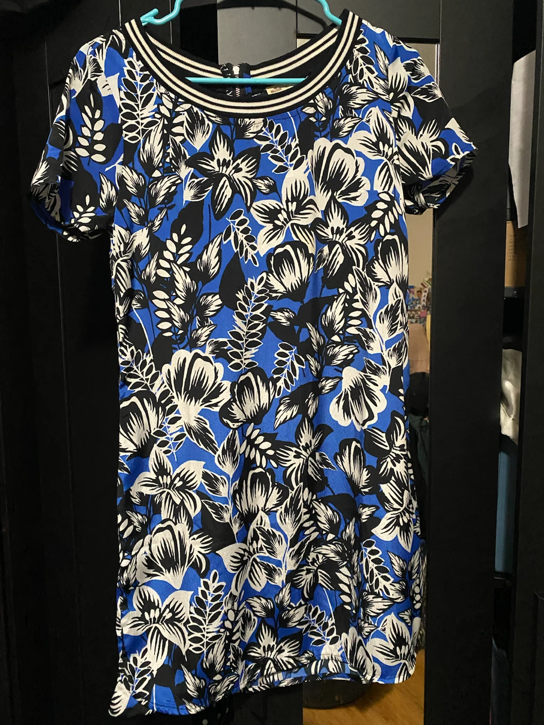 Hollister Floral Dress - Medium - photo 2