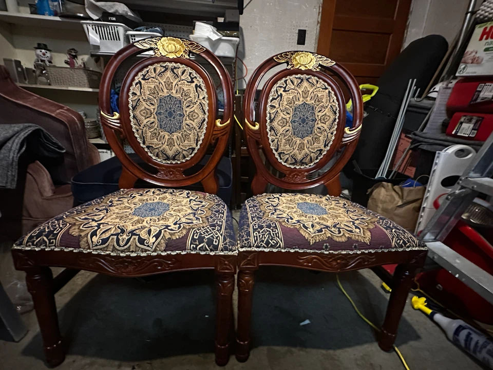 Pair of Ornate Wood Dining Chairs - photo 2