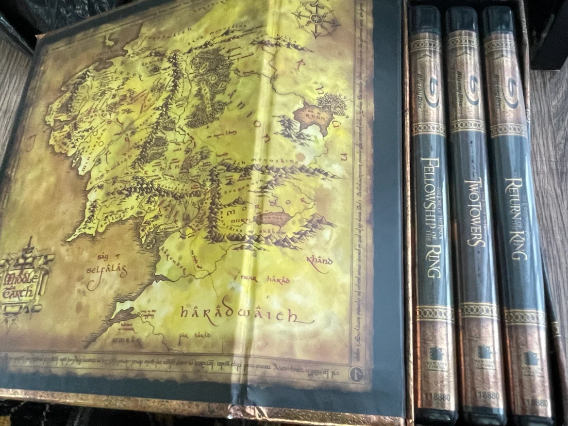 The Lord Of The Rings Trilogy Extended Edition Blu Ray Set - photo 5