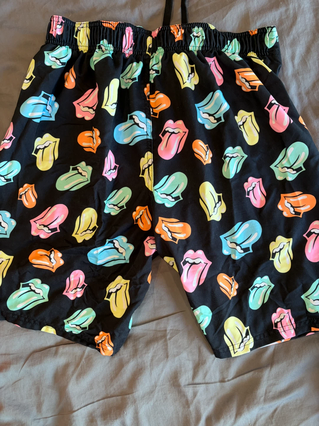 Men’s Rolling Stones board shorts - photo 2