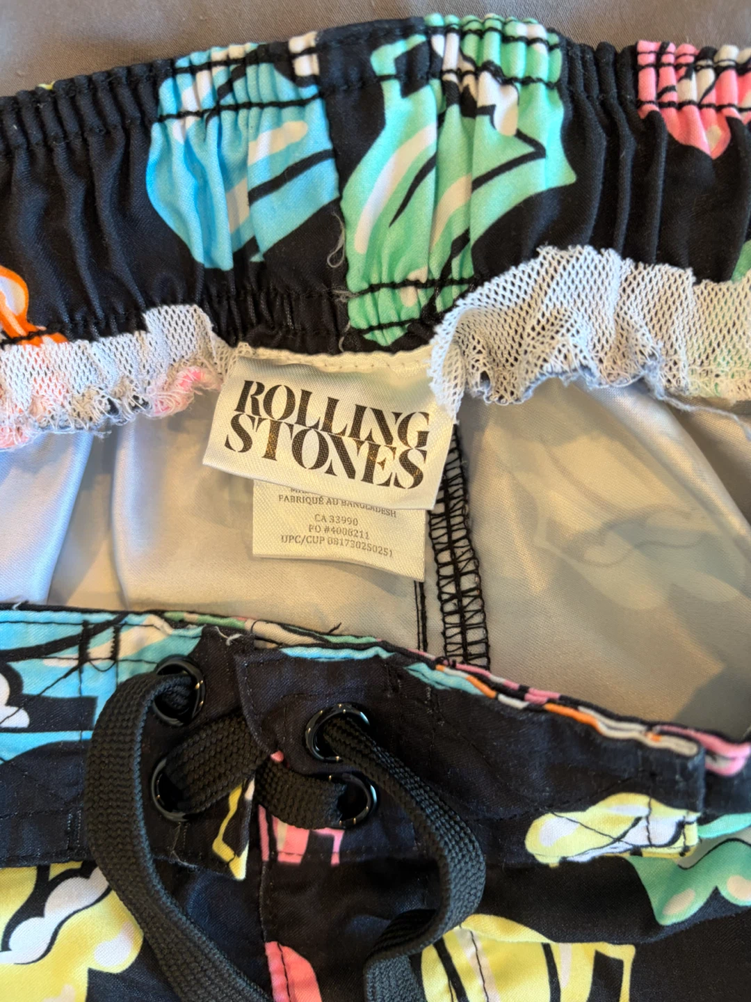 Men’s Rolling Stones board shorts - photo 3