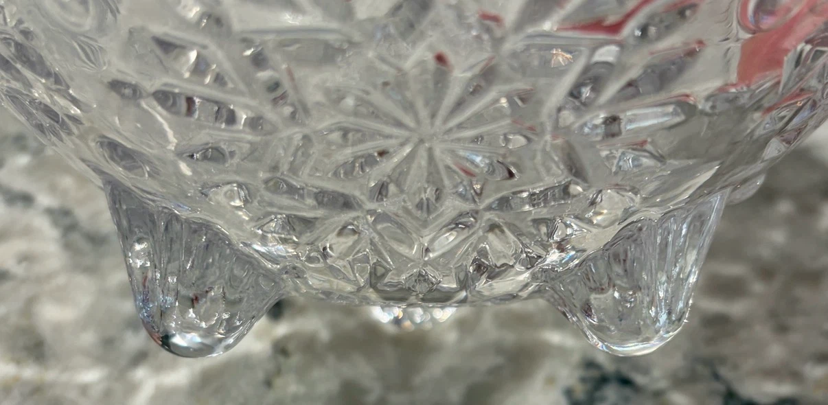 Footed Pressed Glass Serving Bowl – Starburst Snowflake Pattern - photo 4