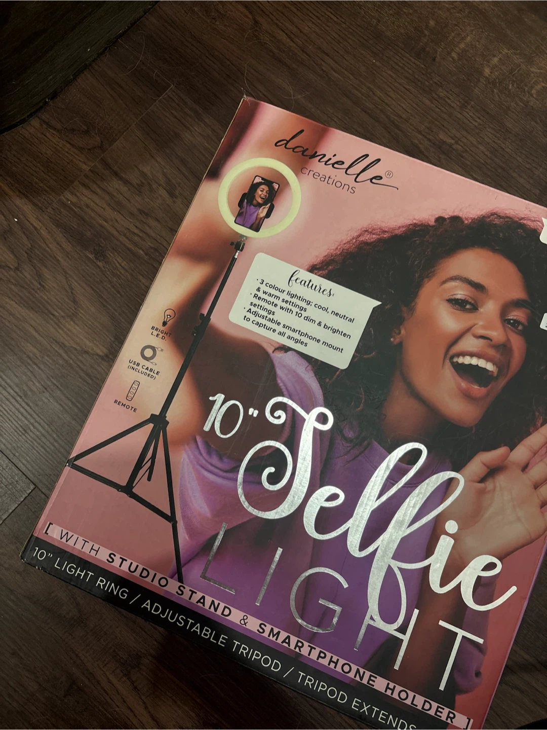 Ring light with stand