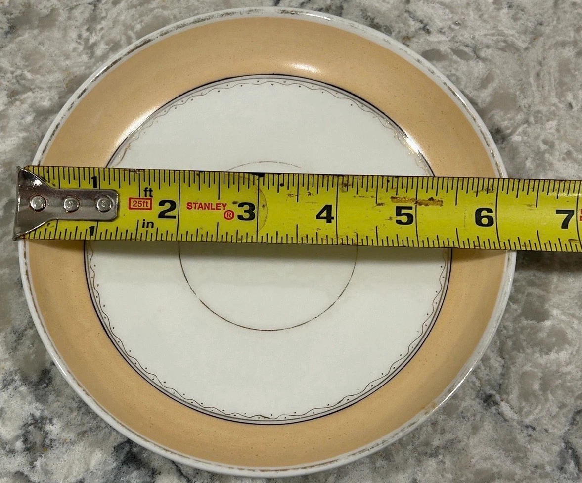 Vintage Saucer Dish - Peach/Beige & White - photo 3