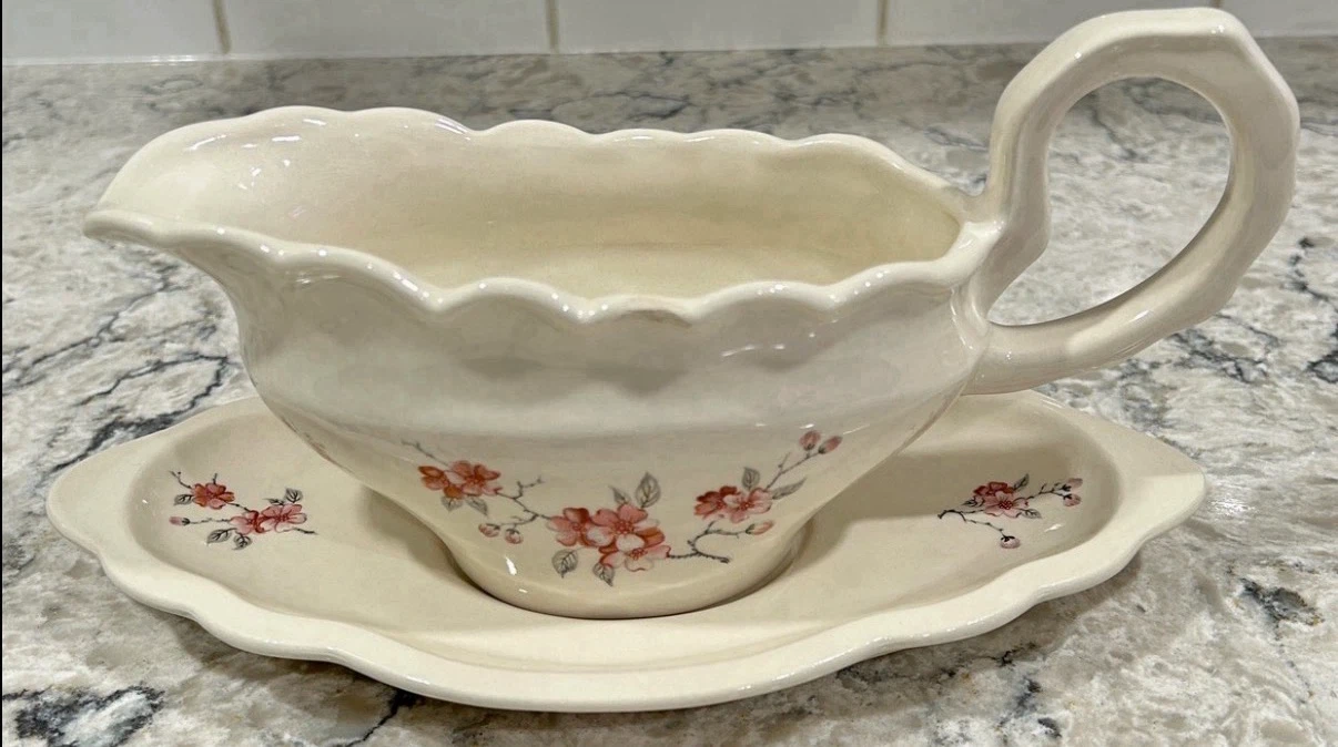 Vintage Gravy Boat with Detachable Underplate