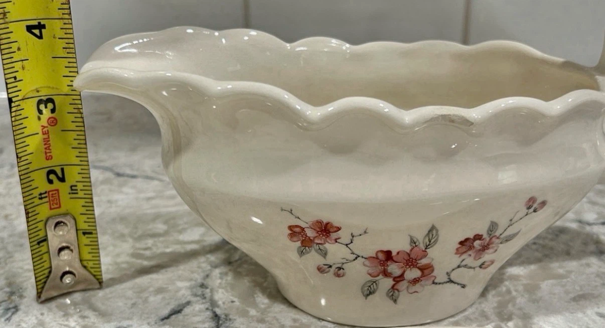 Vintage Gravy Boat with Detachable Underplate - photo 5