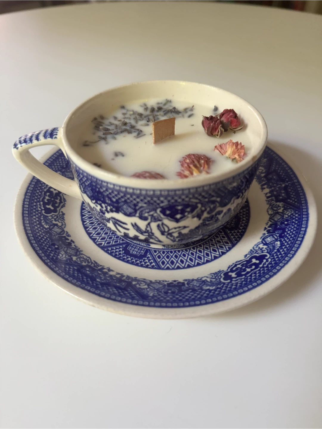 Hand-poured Lavender & Rose Scented Teacup Candle - photo 2