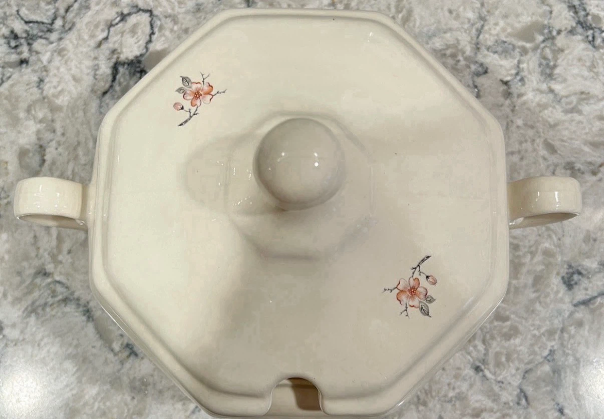 Vintage Lidded Soup Tureen with Floral Design - photo 2