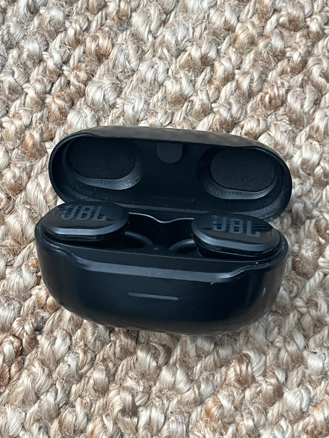 JBL Wireless Earbuds