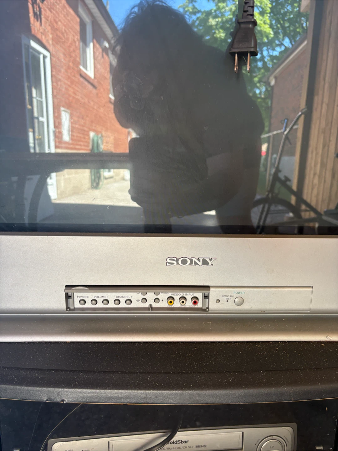 Sony Trinitron KV-32FS100 CRT Television - photo 5