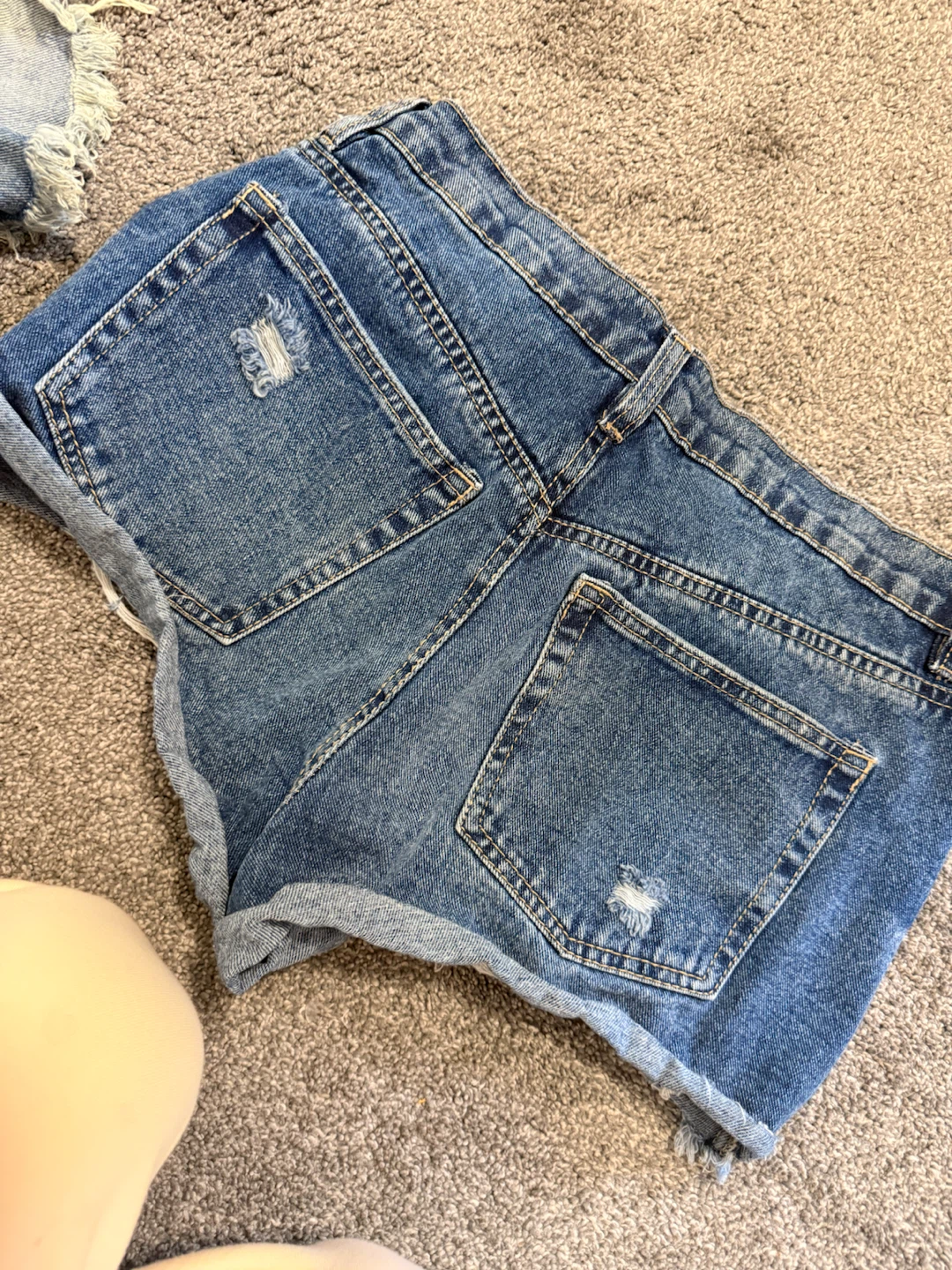 Shorts - photo 3