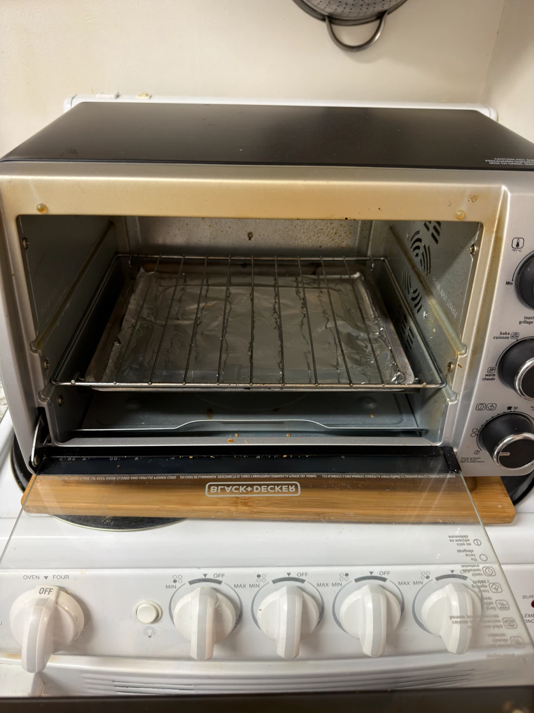 Black+Decker Toaster Oven - photo 2