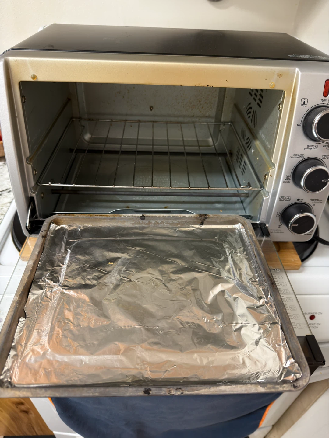 Black+Decker Toaster Oven - photo 3