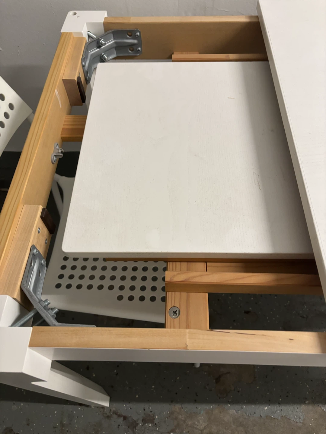 IKEA EKEDALEN Extendable Table and Chairs Set - photo 3