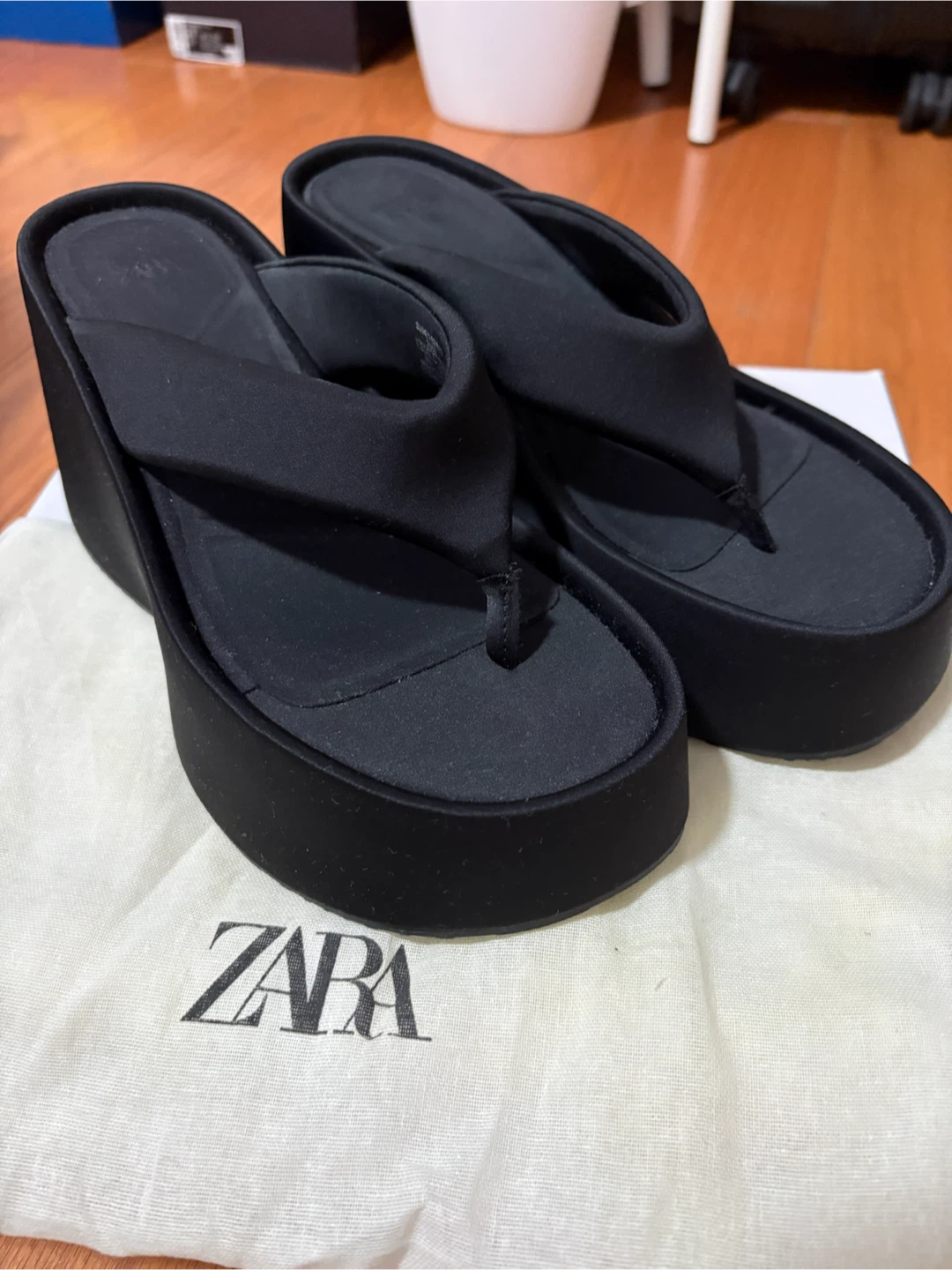 Zara Wedge Flip Flop Sandals Black Size 38