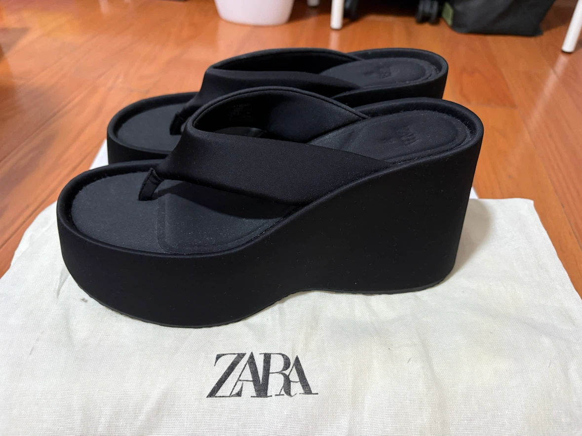 Zara Wedge Flip Flop Sandals Black Size 38 - photo 3