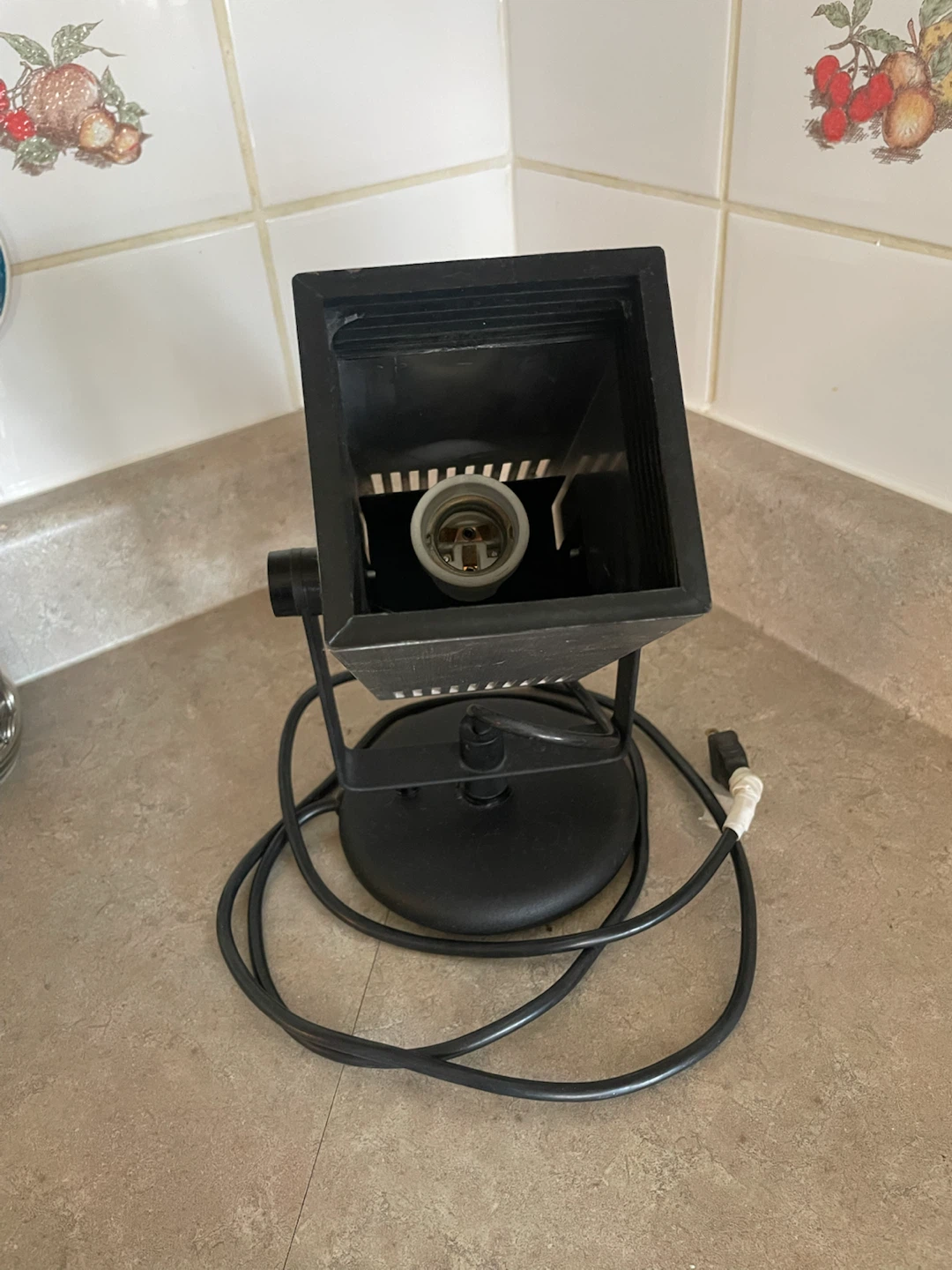 Adjustable Spotlight Desk Lamp (Vintage) - photo 4