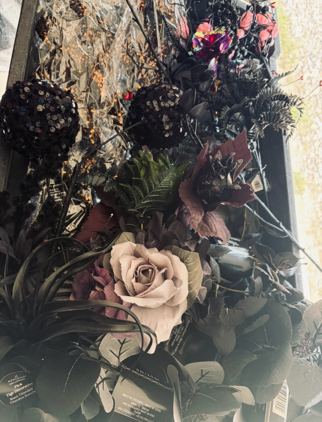 Massive Tote Of Brand New Halloween/Fall Floral Decor. - photo 3