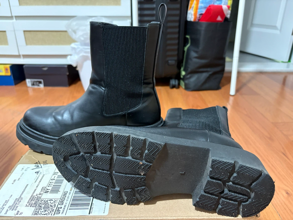 GU Black Chelsea Boots - photo 4