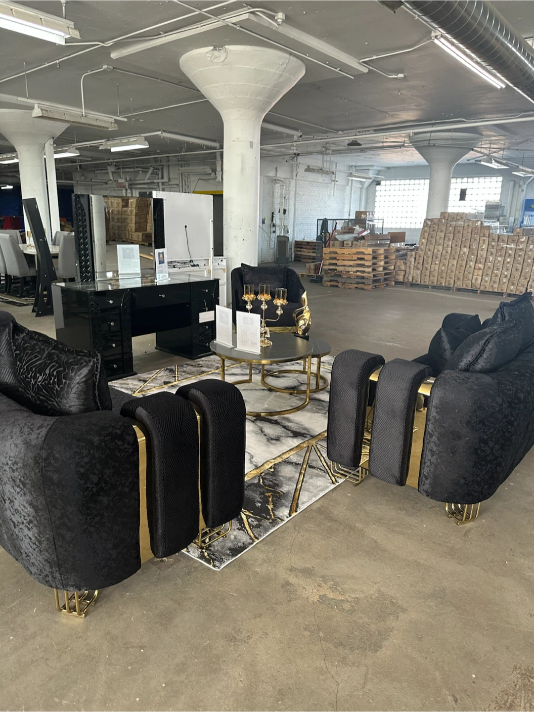 Black Velvet Accent Chair with Gold Accents - photo 5