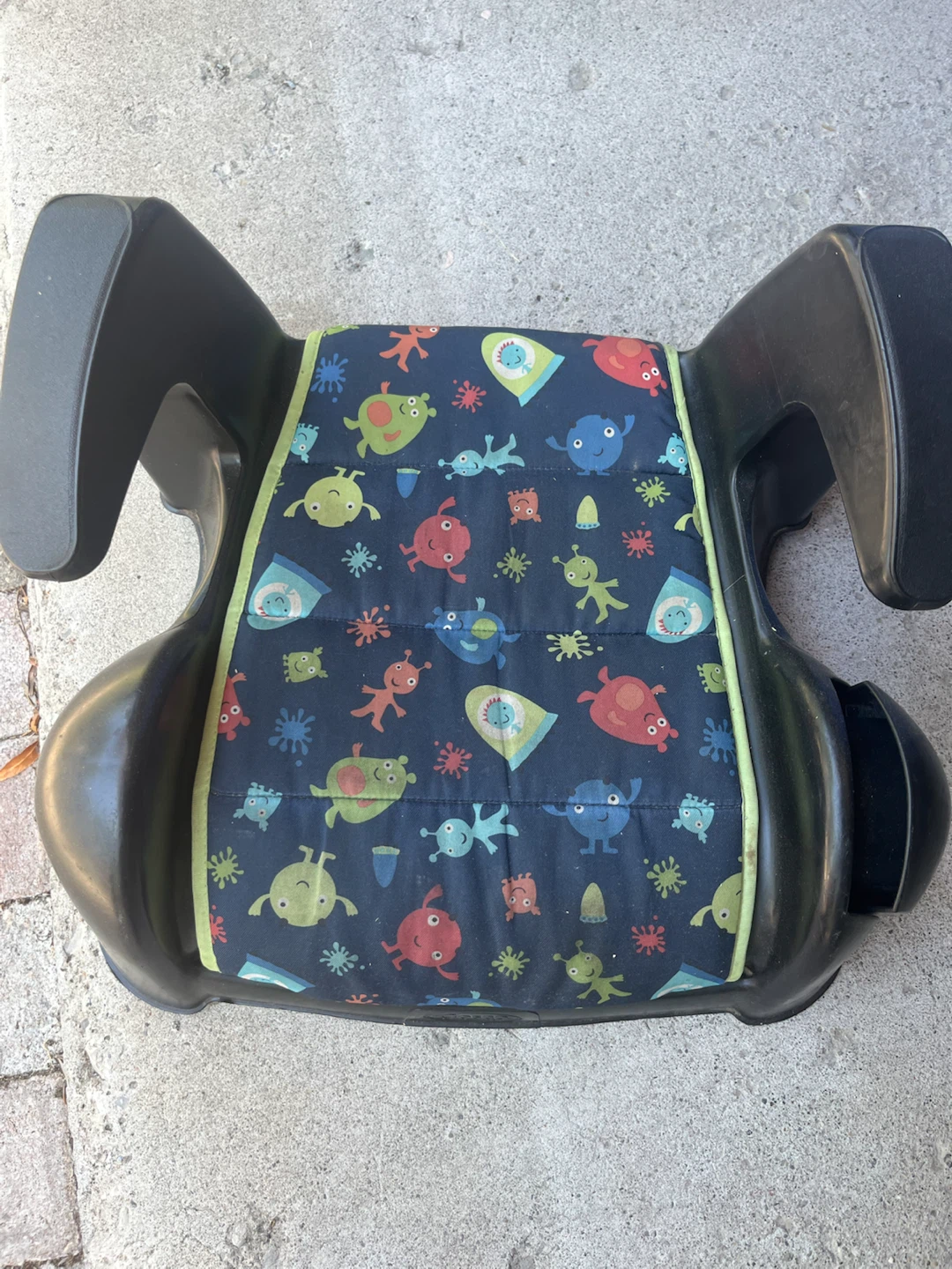 Child Booster Seat - Fun Alien Print
