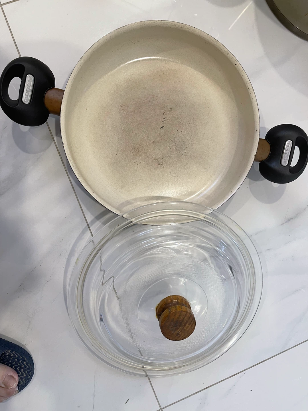 Moneta Ceramic Stock Pot with Lid