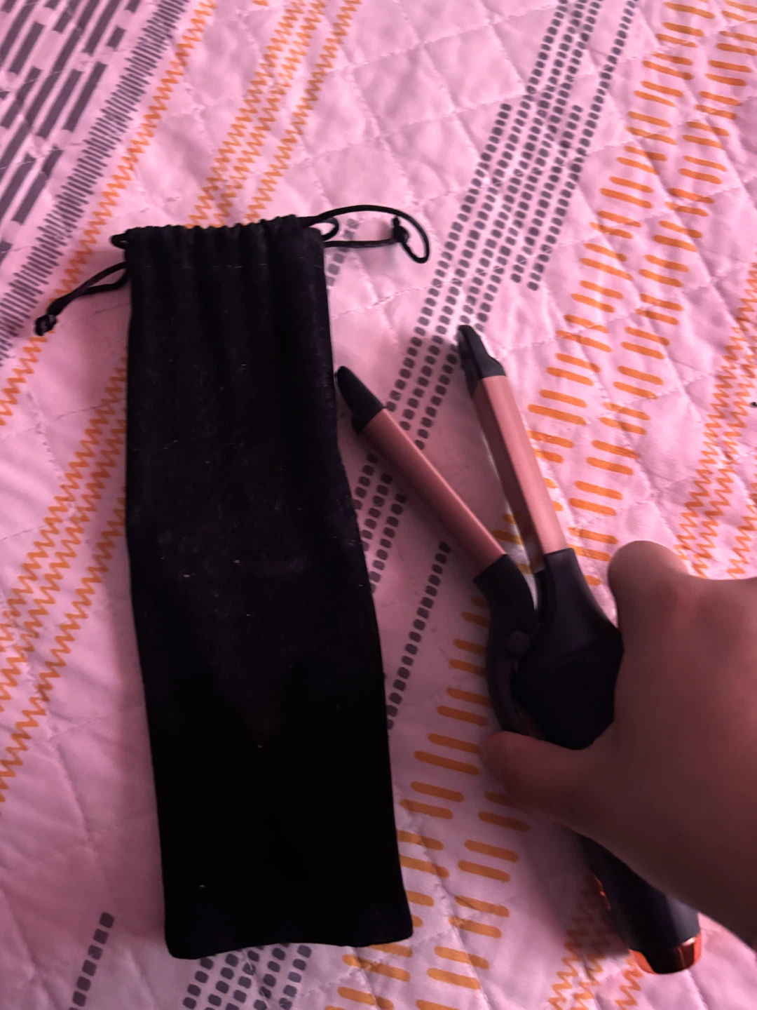 Curling Iron with Travel Pouch - photo 2