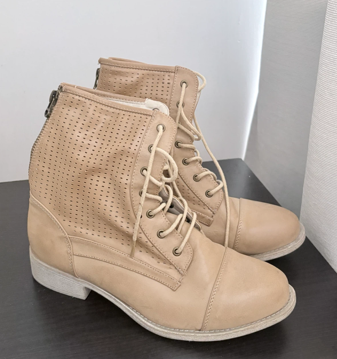 Women’s boots !