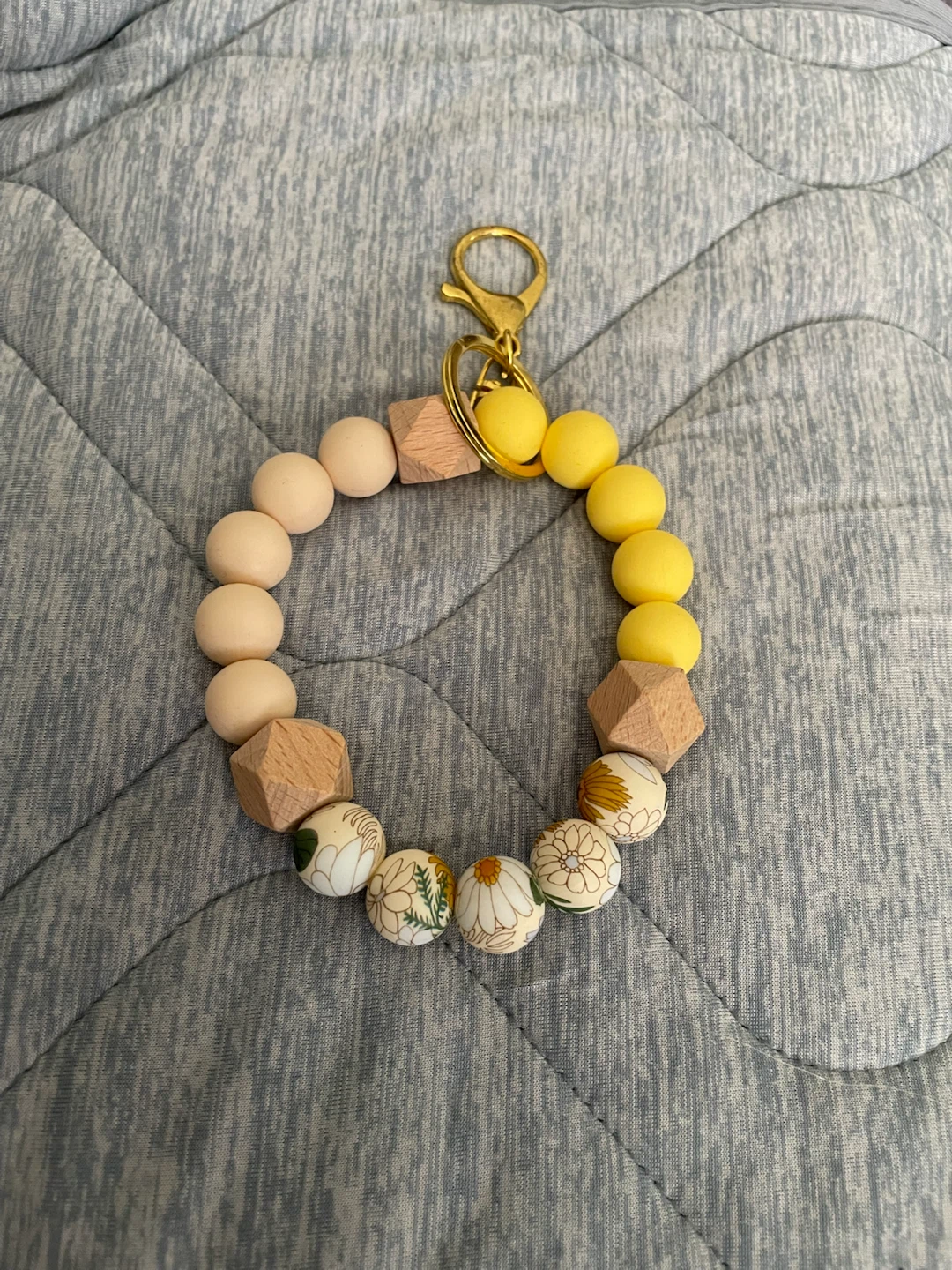 Beaded Keychain Bracelet - photo 2
