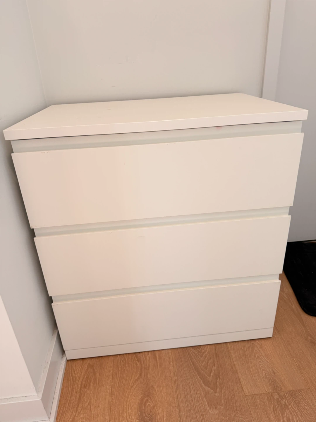 White 3-Drawer Dresser