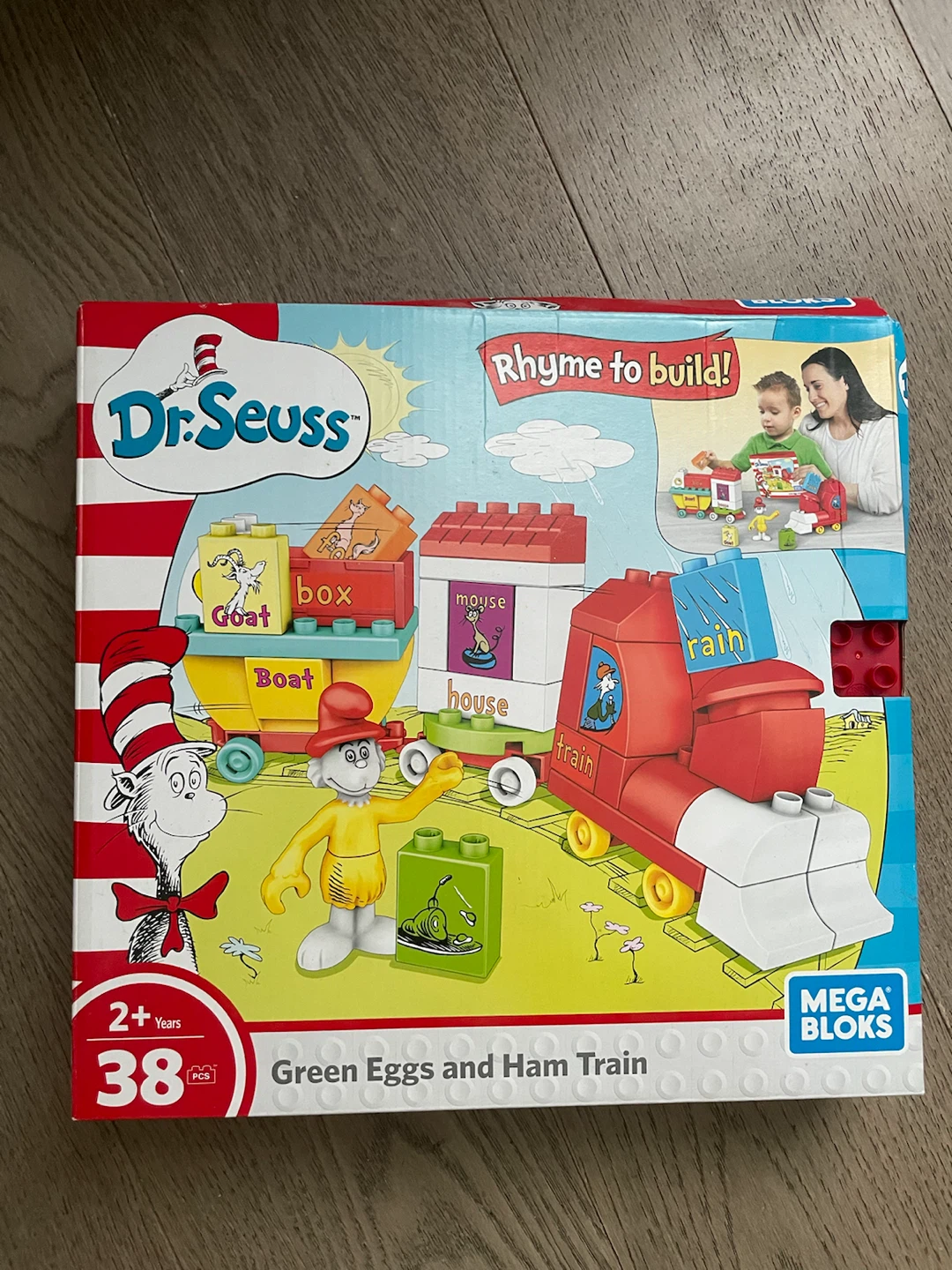 NEW! Mega Bloks Dr. Seuss Green Eggs and Ham Train 38 Pcs