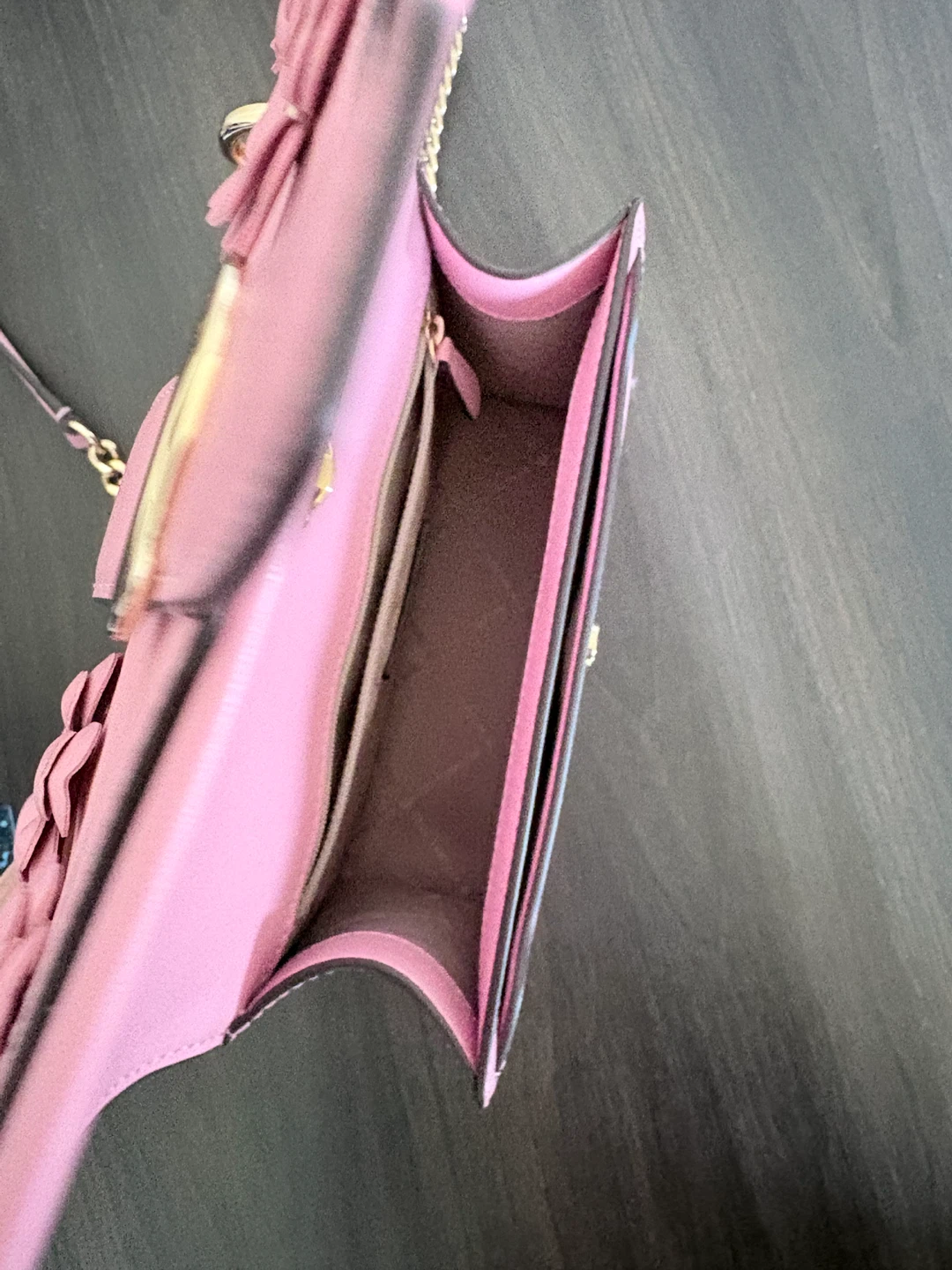 Michael Kors Pink Flower Crossbody Bag - photo 2