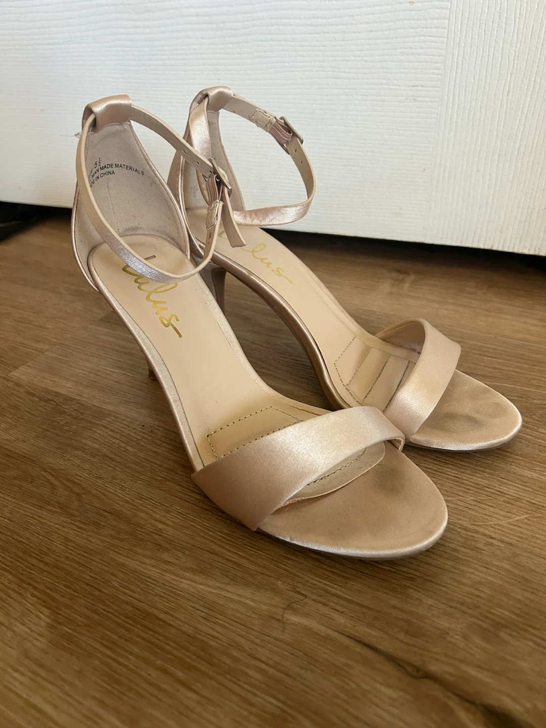 Lulus Beige Satin Heels (Size 5.5)